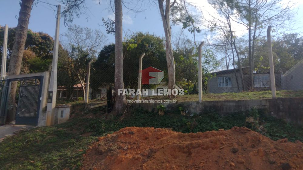 Casa Padrão aluguel jardim sandra I - Referência LO181122