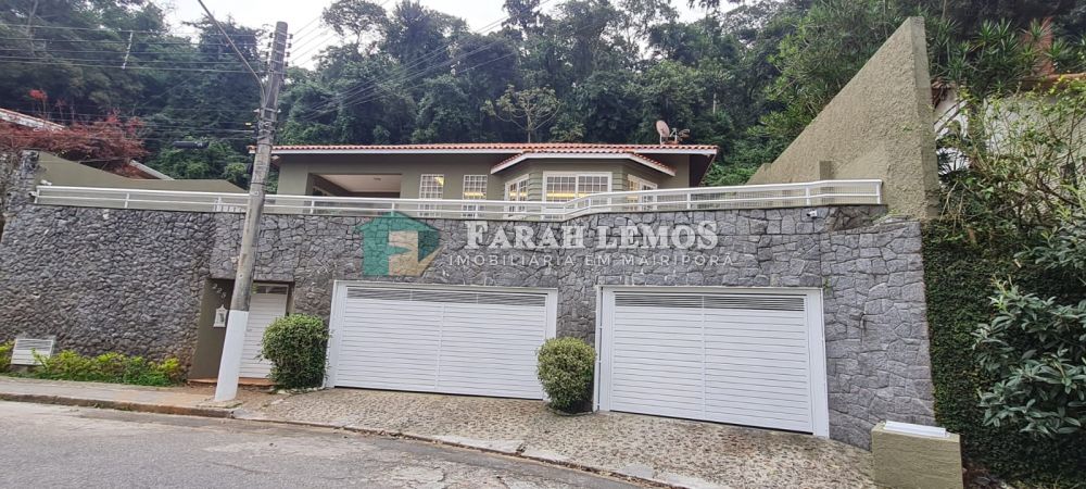 Casa Padrão venda Centro - Referência 502351